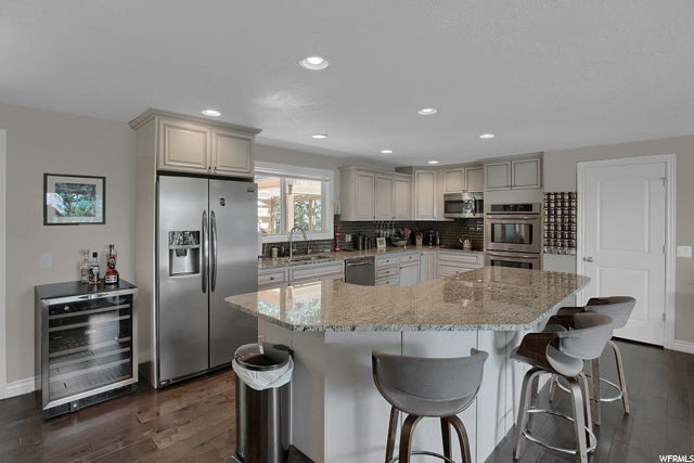 4128 Lakeview Dr, Ogden, UT 84403 — photo 5