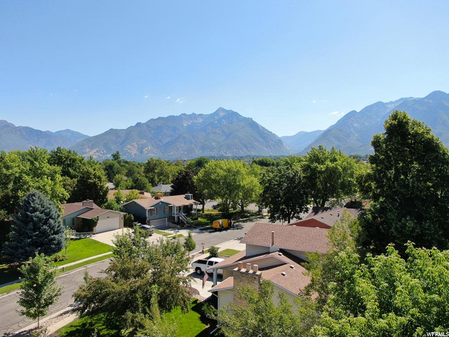 1532 E Tameron Dr, Sandy, UT 84092 — photo 5