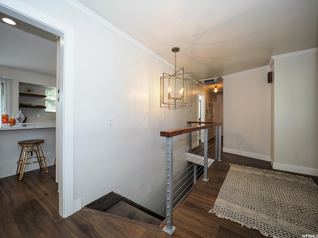 1532 E Tameron Dr, Sandy, UT 84092 — photo 9