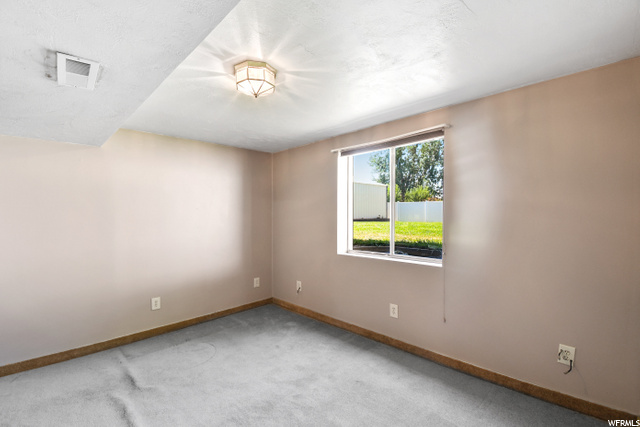 2073 N 1200 W, Clinton, UT 84015 — photo 10