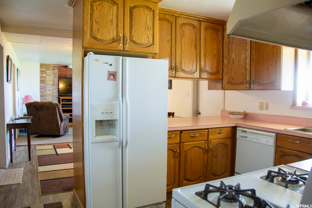 331 W Center St, Hinckley, UT 84635 — photo 4