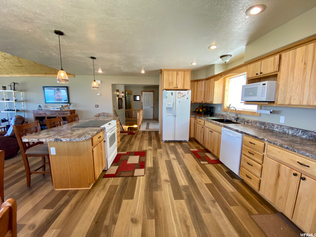 1388 N Trapper Loop, Garden City, UT 84028 — photo 10