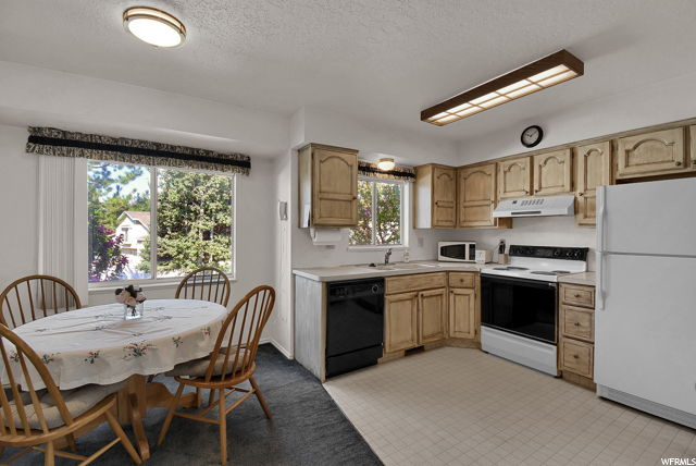 5229 S 2775 W, Roy, UT 84067 — photo 8