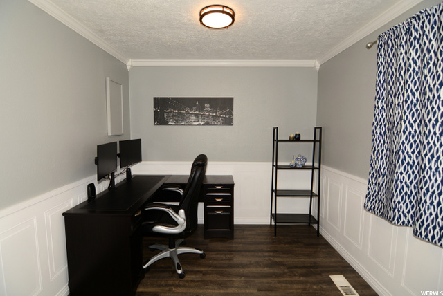 827 S 600 E, River Heights, UT 84321 — photo 11