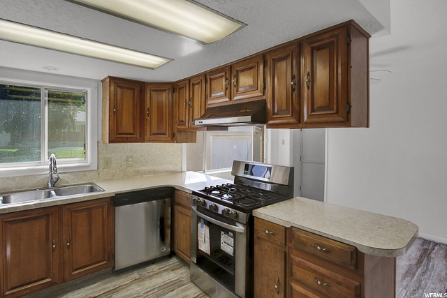 4346 S 225 E, Washington Terrace, UT 84405 — photo 10