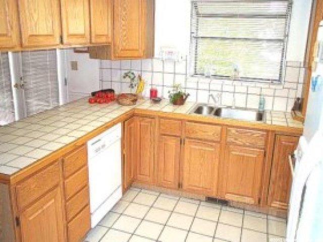 5730 S 675 E, Murray, UT 84107 — photo 3