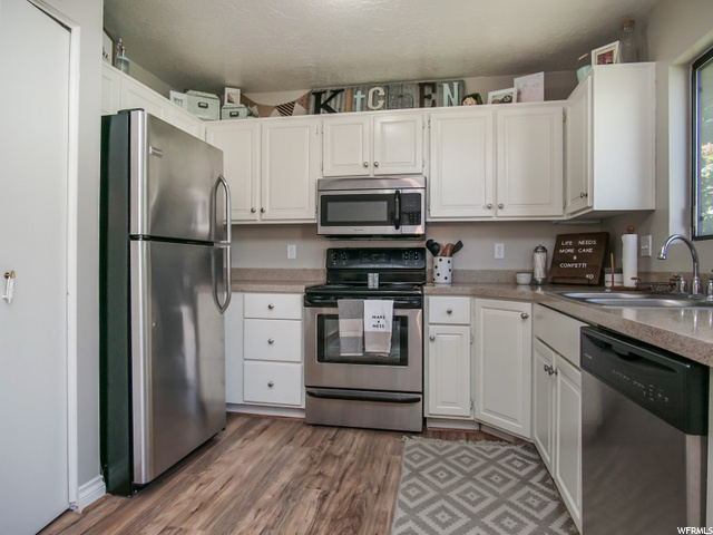 1077 E 2400 N, Layton, UT 84040 — photo 8