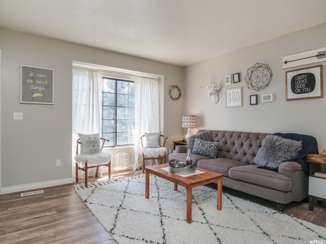 1077 E 2400 N, Layton, UT 84040 — photo 4