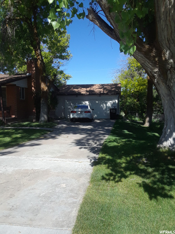 555 S Main St E, Garland, UT 84312 — photo 3