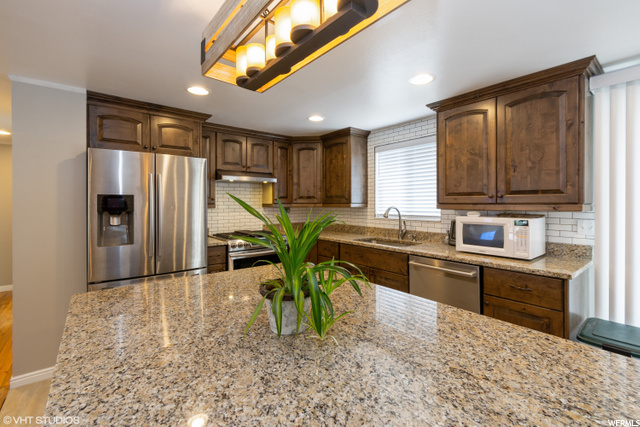 9587 S 285 E, Sandy, UT 84070 — photo 8