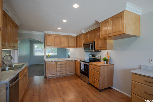 202 W 3000 S, Bountiful, UT 84010 — photo 6