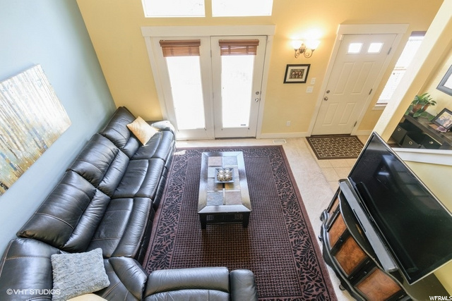 1069 E Quarry Sands Ln, Sandy, UT 84094 — photo 8