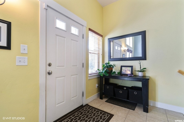 1069 E Quarry Sands Ln, Sandy, UT 84094 — photo 5