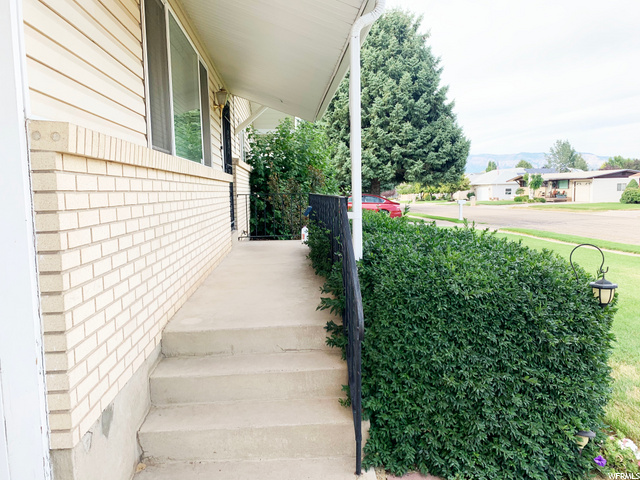4239 S 2275 W, Roy, UT 84067 — photo 4
