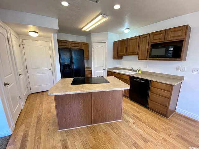 603 S Quinn Ct E, Ogden, UT 84404 — photo 2