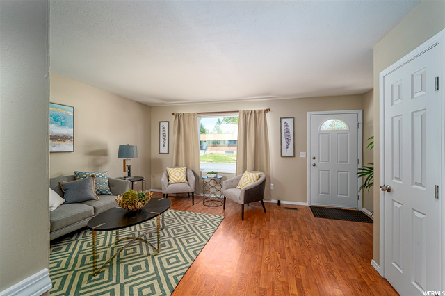 1352 E Waters Ln, Sandy, UT 84093 — photo 5