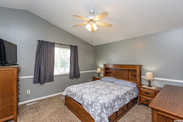 728 W 1960 N, Clinton, UT 84015 — photo 11