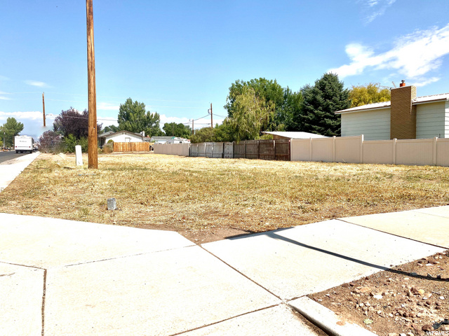 409 N 400 E #9, Roosevelt, UT 84066 — photo 3