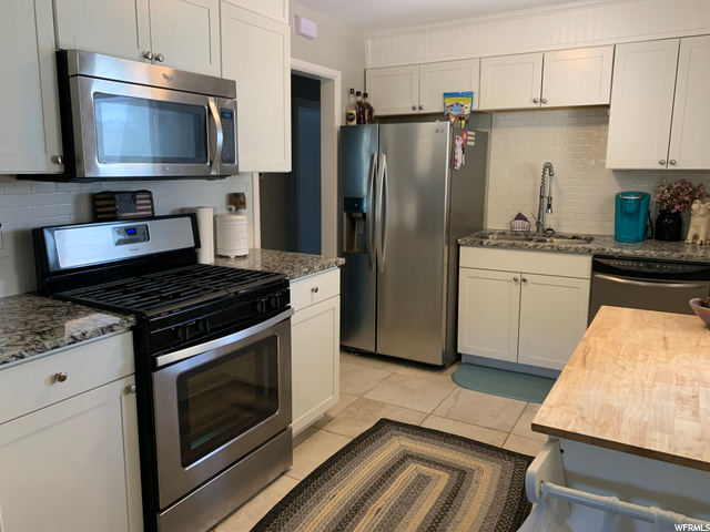 5935 S 2575 W, Roy, UT 84067 — photo 2