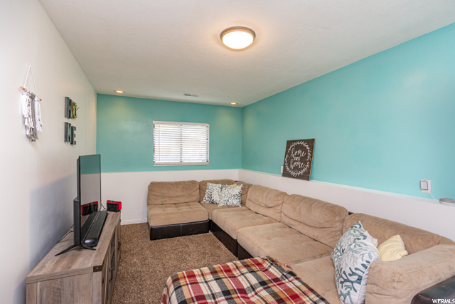 5009 S 2925 W, Roy, UT 84067 — photo 12