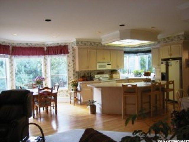 2186 Oak Leaf Way, Sandy, UT 84092 — photo 4