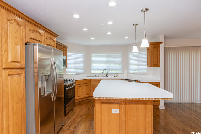 1805 N 3250 E, Layton, UT 84040 — photo 8