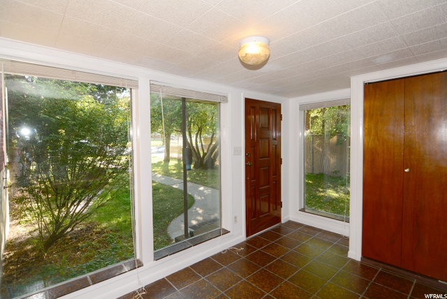 527 N 400 E, Logan, UT 84321 — photo 2