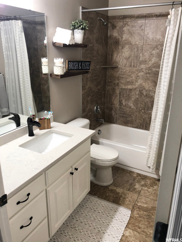 560 Ridge Pl Dr, Ogden, UT 84404 — photo 9