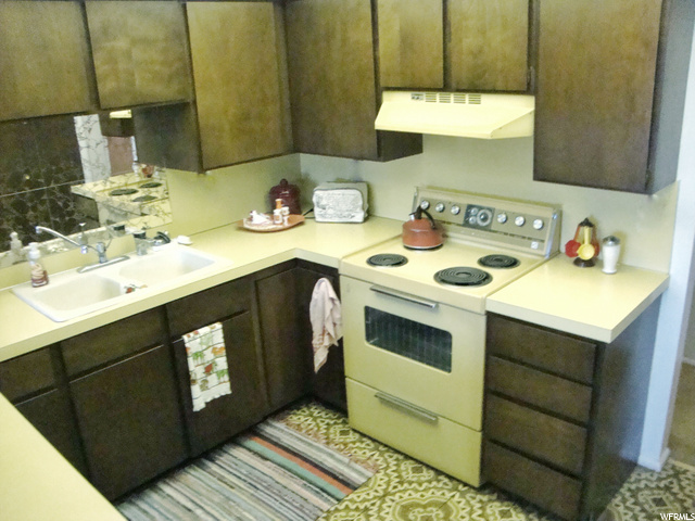 5436 S 925 E, South Ogden, UT 84405 — photo 4