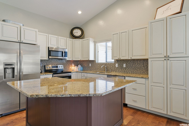 1193 W 1075 N, Clinton, UT 84015 — photo 8