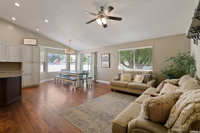 1193 W 1075 N, Clinton, UT 84015 — photo 5