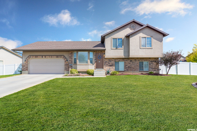832 W 1090 N, Clinton, UT 84015 — photo 2