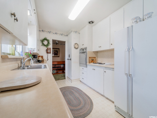 3388 S Orchard Dr, Bountiful, UT 84010 — photo 8