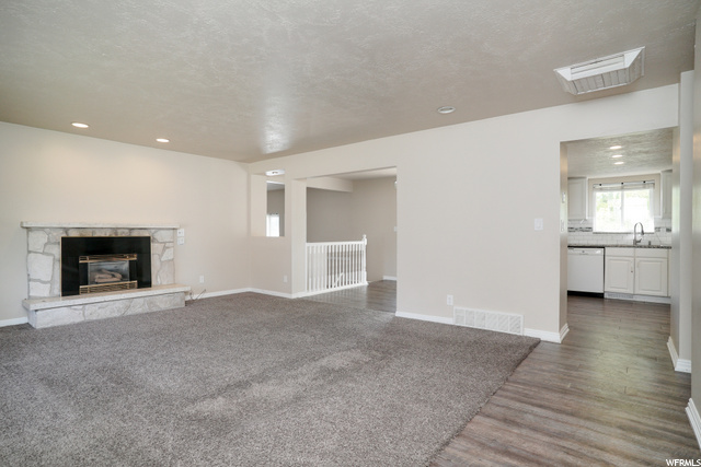 34 E 600 N, Kaysville, UT 84037 — photo 2