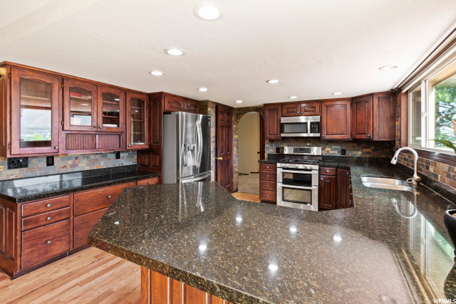 1987 E Summerborne Cir, Sandy, UT 84093 — photo 3