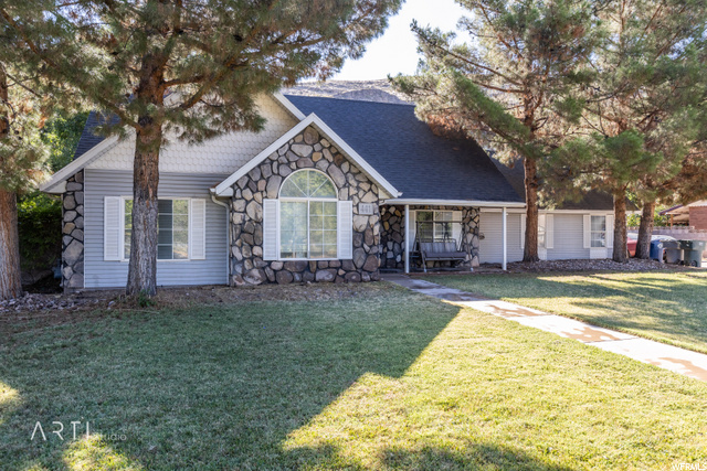441 S Main St, Hurricane, UT 84737 — photo 2