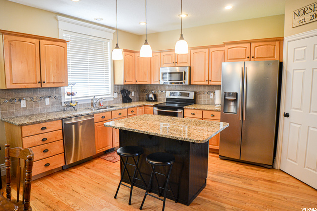 1082 E 3350 N, Layton, UT 84040 — photo 10