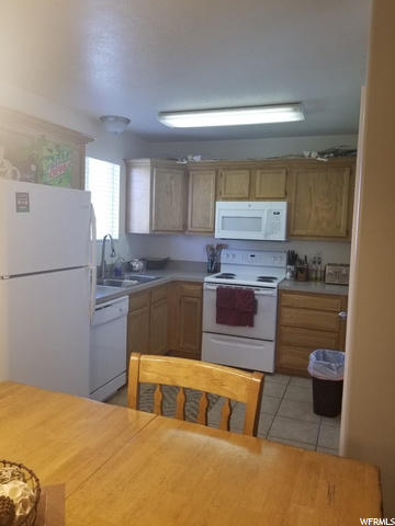 707 N 1725 W, Clinton, UT 84015 — photo 10