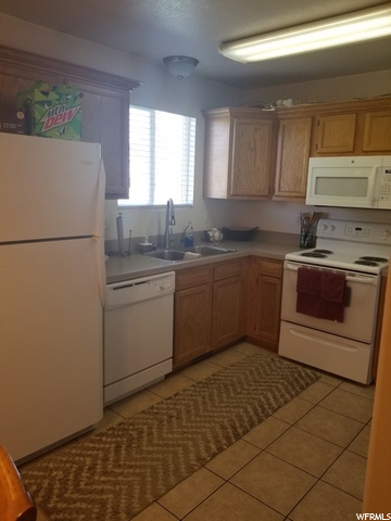 707 N 1725 W, Clinton, UT 84015 — photo 8
