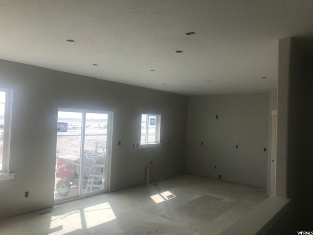 1364 E Pamela St, Eagle Mountain, UT 84005 — photo 8