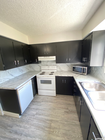 328 E 100 N, Hyrum, UT 84319 — photo 4