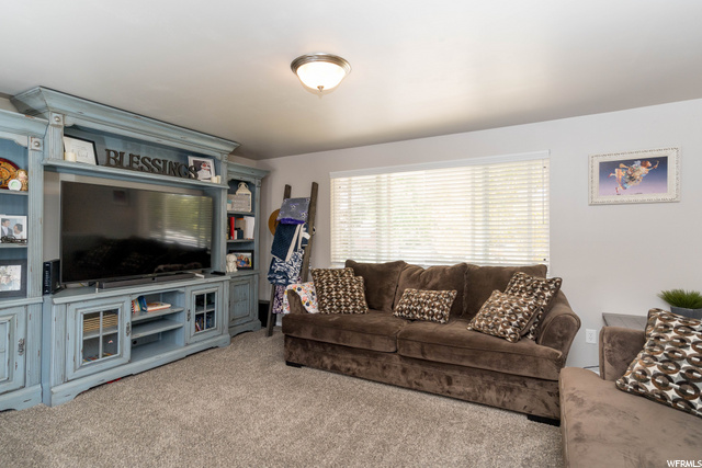1558 N 550 W, Clinton, UT 84015 — photo 3