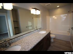 851 E 275 N #15, Hyrum, UT 84319 — photo 9