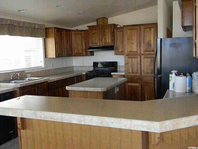 32035 N 6270 E, Fairview, UT 84629 — photo 2