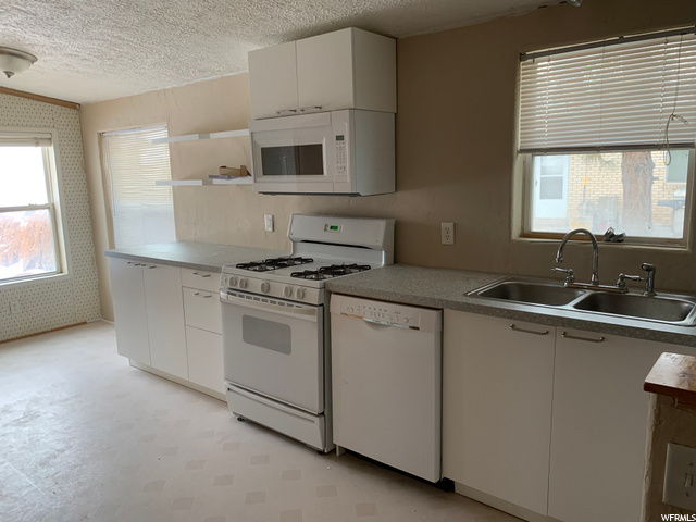 374 E 500 N, Roosevelt, UT 84066 — photo 12