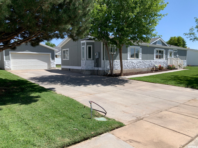 5128 S 2875 W, Roy, UT 84067 — photo 2