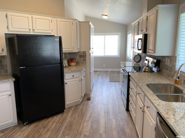 5128 S 2875 W, Roy, UT 84067 — photo 12