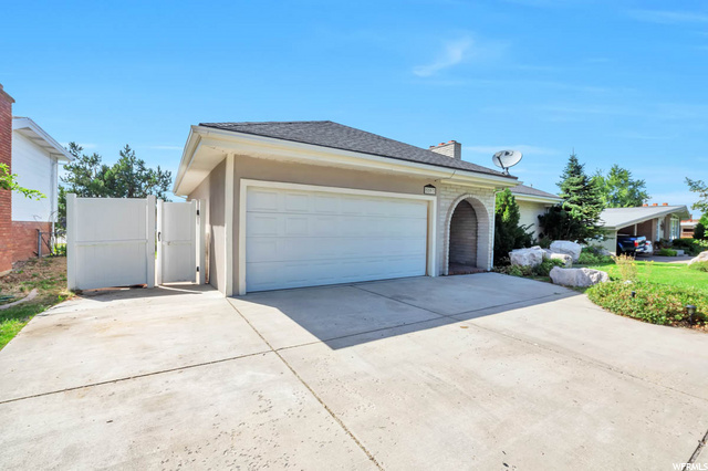 5593 S 700 E, Ogden, UT 84405 — photo 2