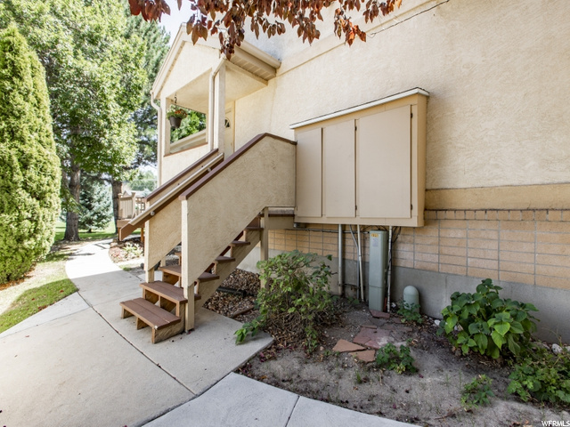 7635 S Lark Meadow Cv, Midvale, UT 84047