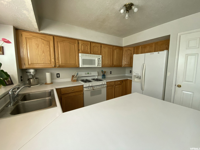 1064 E 1500 N, Layton, UT 84040 — photo 12